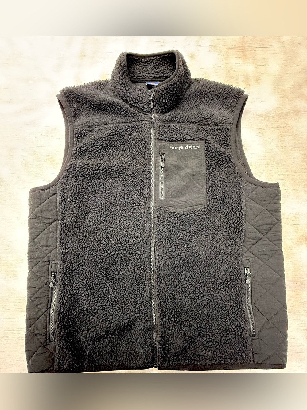Vineyard Vines Black Sherpa Vest with Quilted Side Panels Men’s XXL